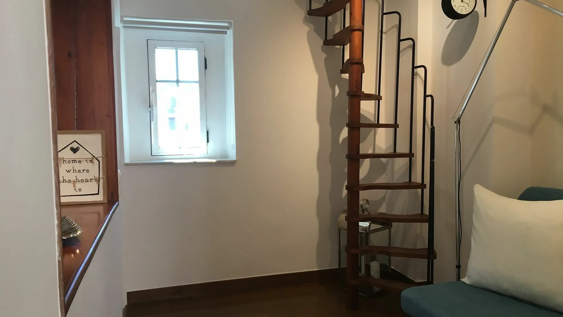 Poiais Lisbon Luxury Apartment